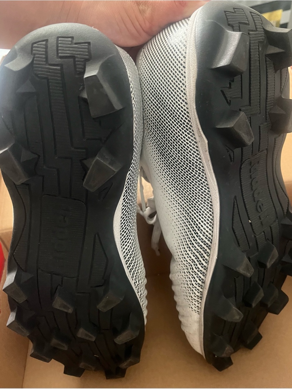 Riddell Outdoor Football Cleats
